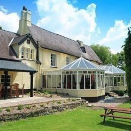 Plas Derwen Hotel Abergavenny Exterior foto
